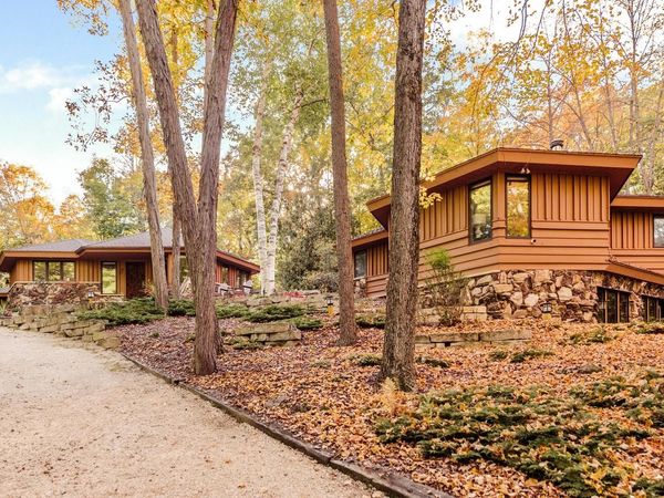2775 E Moraine DRIVE, Kewaskum, WI 53040