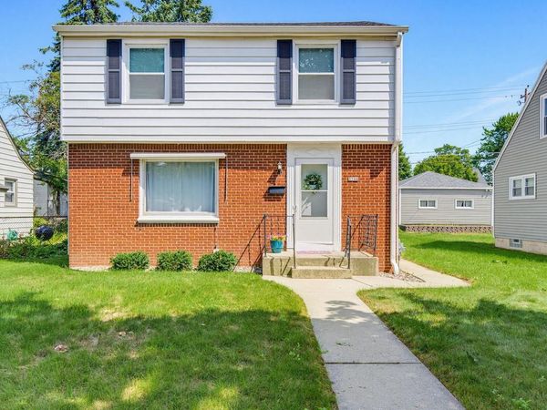3744 N 100th STREET, Milwaukee, WI 53222