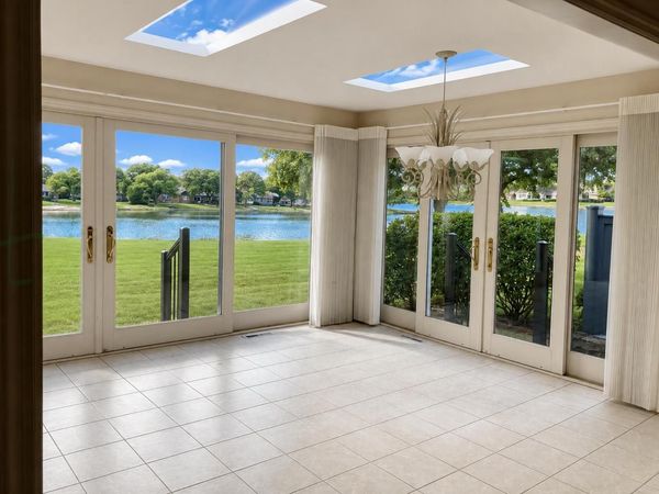 2115 W Norfolk COURT, Mequon, WI 53092