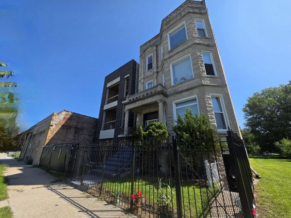 5319 S Indiana Avenue , Unit 3, Chicago, IL 60615