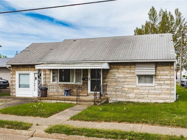 505 27th Street , Vienna, WV 26105