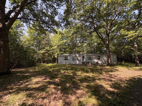 32 Faiths Way , Fairfield, ME 04937