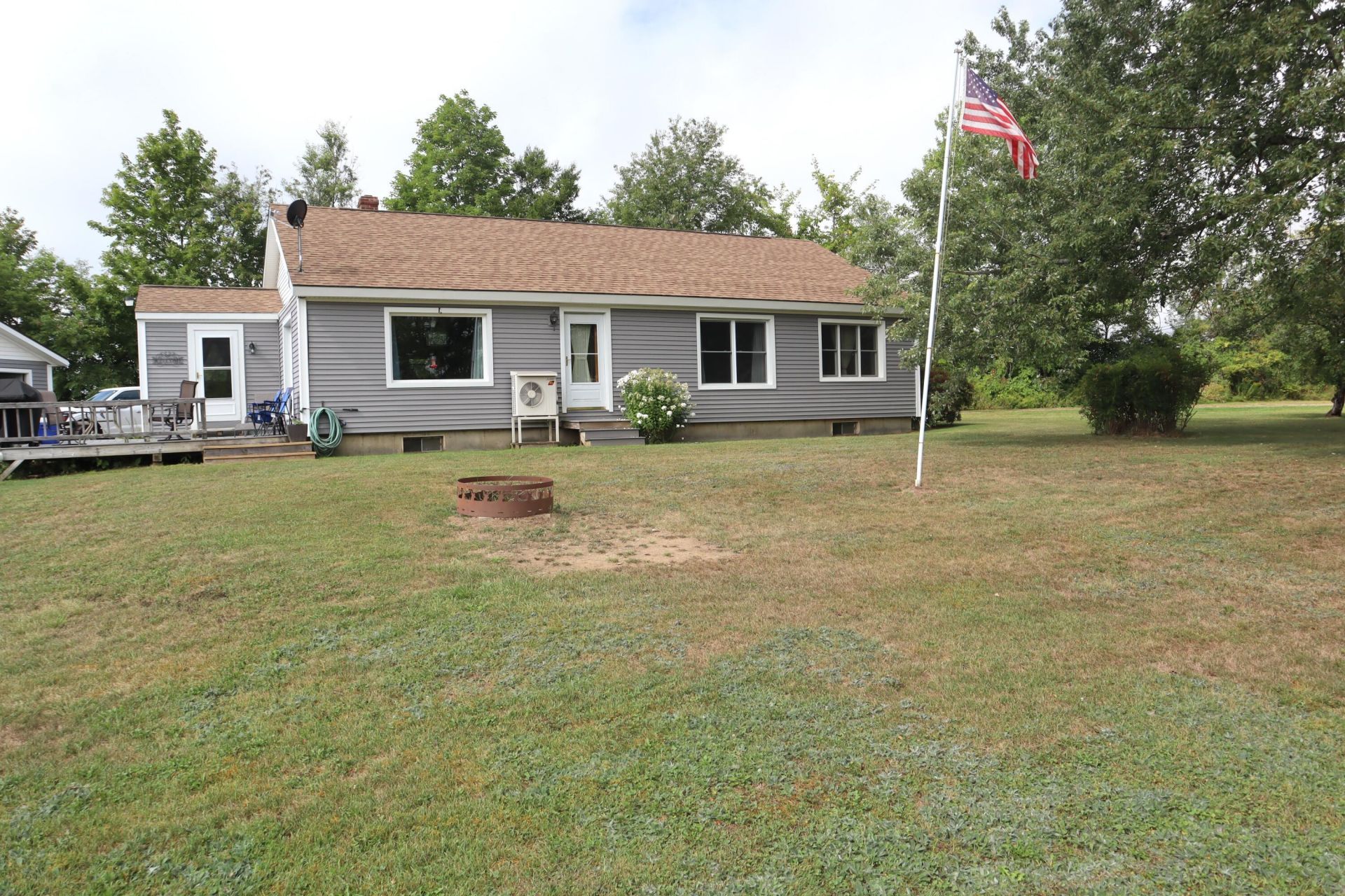77 Spring Hill Road, Palmyra, ME 04965 Main Photo
