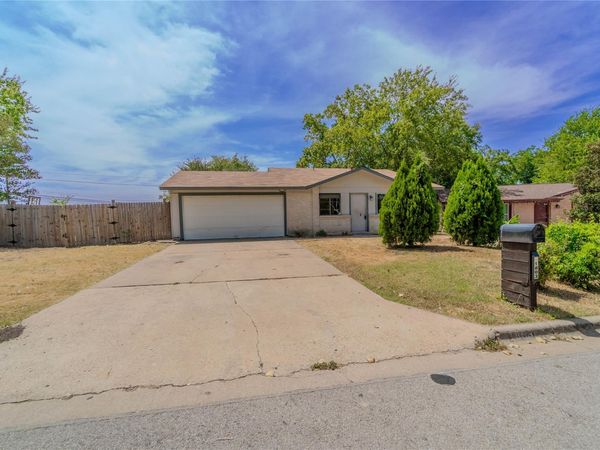 1803 Aberdeen DR, Round Rock, TX 78664
