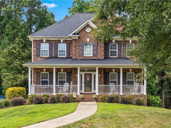 5356 Graycliff Lane , Clemmons, NC 27012
