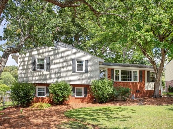 2704 Hill N Dale Drive, Greensboro, NC 27408