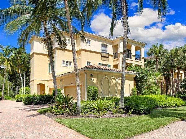 2847 Tiburon BLVD E, Unit 8-101, NAPLES, FL 34109