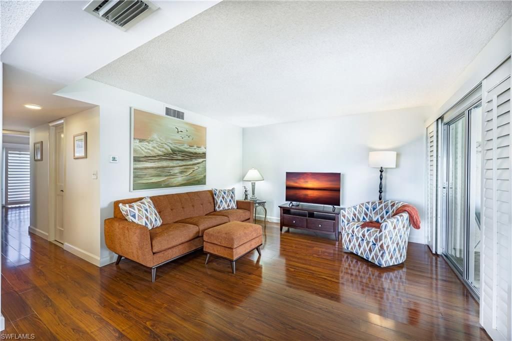3200 Gulf Shore Blvd N, Unit 205, Naples, FL 34103 Photo