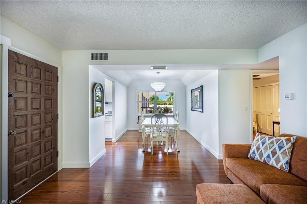 3200 Gulf Shore Blvd N, Unit 205, Naples, FL 34103 Photo
