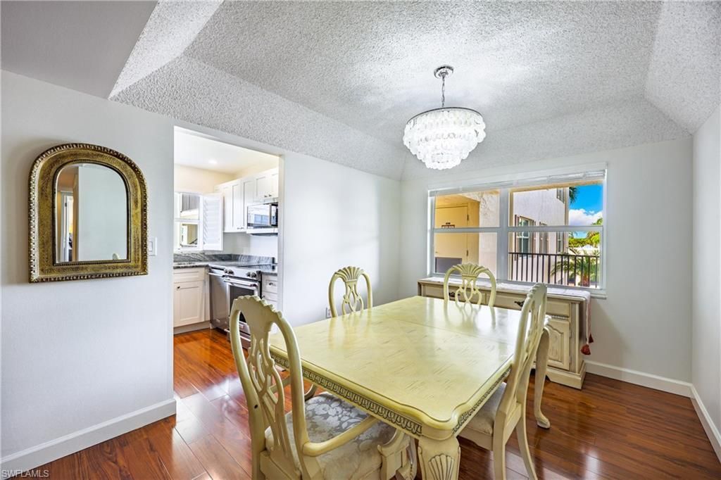 3200 Gulf Shore Blvd N, Unit 205, Naples, FL 34103 Photo