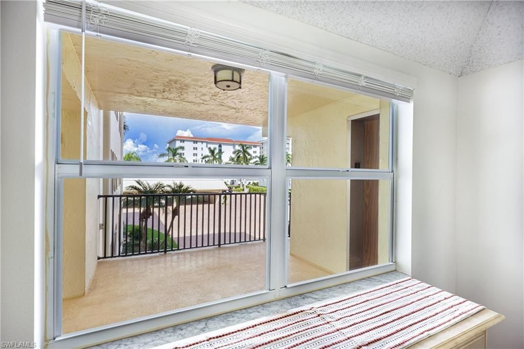 3200 Gulf Shore Blvd N, Unit 205, Naples, FL 34103 Photo