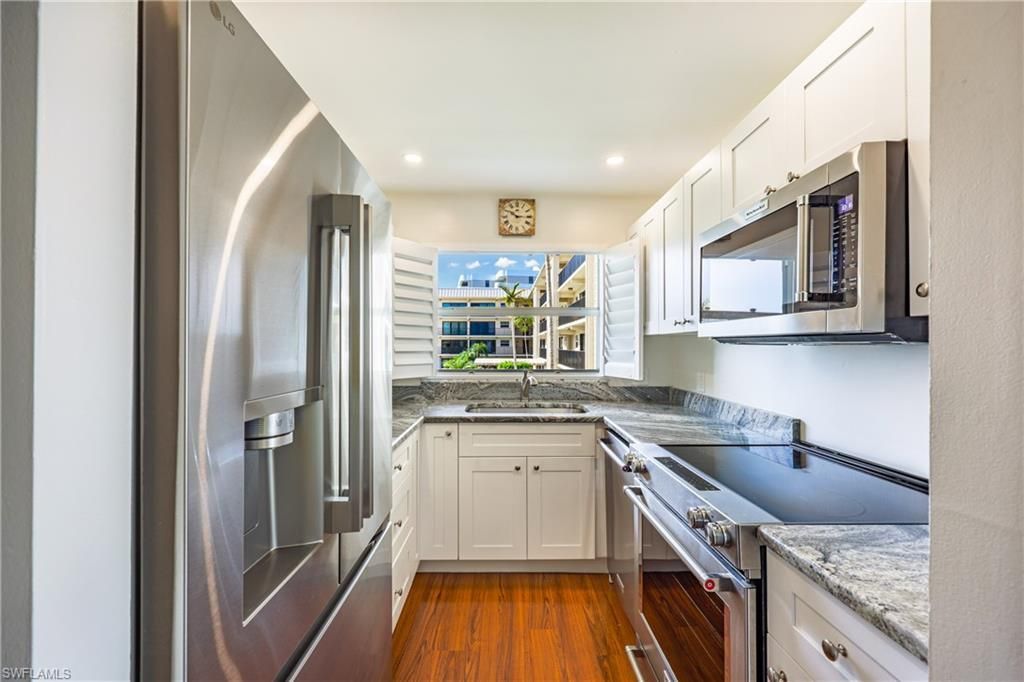 3200 Gulf Shore Blvd N, Unit 205, Naples, FL 34103 Photo