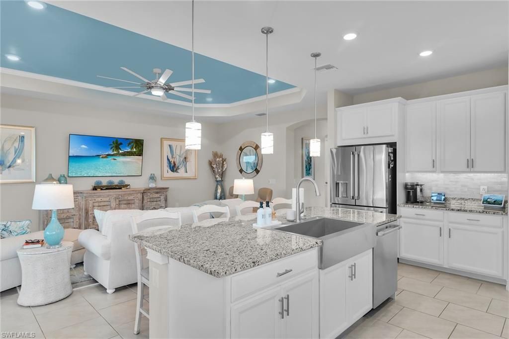 18709 Lake Hammock Dr, Naples, FL 34114 Photo