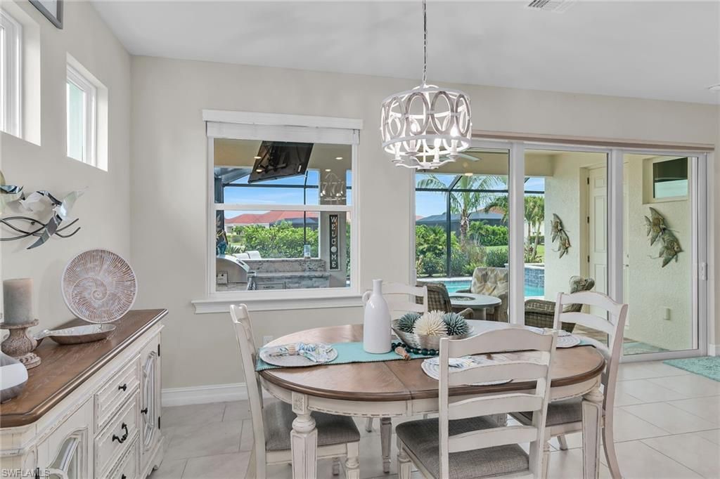 18709 Lake Hammock Dr, Naples, FL 34114 Photo
