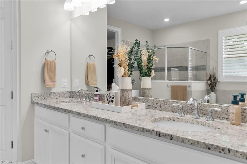 18709 Lake Hammock Dr, Naples, FL 34114 Photo