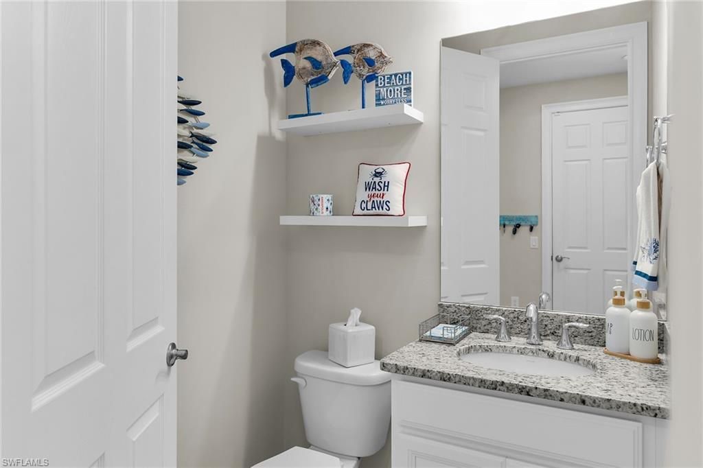 18709 Lake Hammock Dr, Naples, FL 34114 Photo