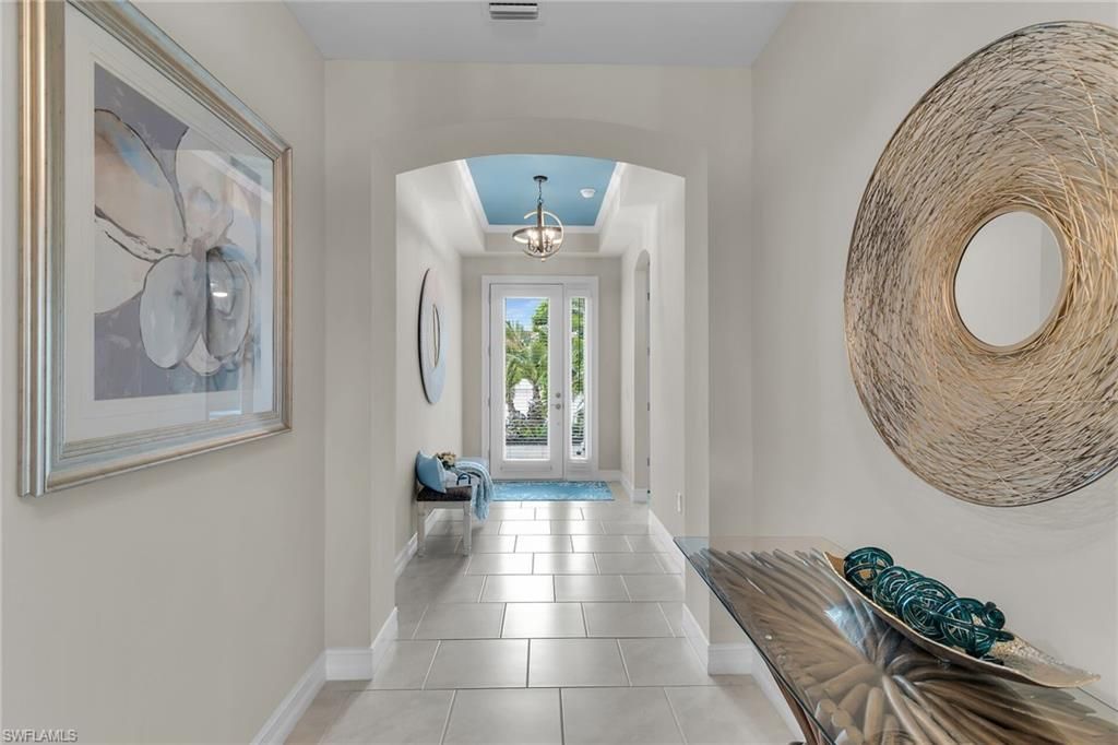 18709 Lake Hammock Dr, Naples, FL 34114 Photo
