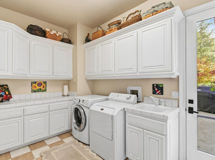 5585 E Saint Francis Cir #e, Unit E, Loomis, CA 95650 Photo