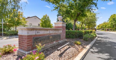 3016 Granite Park Ln, Elk Grove, CA 95758 Photo