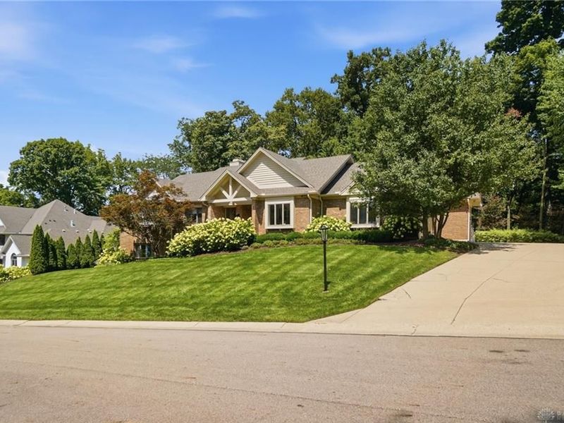 4962 Walnut Walk, Kettering, OH 45429 Photo 3