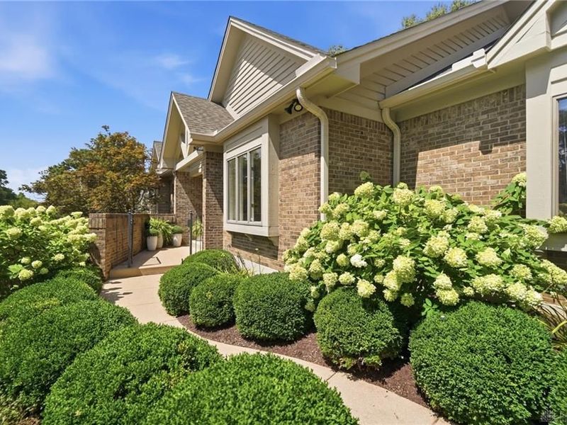 4962 Walnut Walk, Kettering, OH 45429 Photo 5