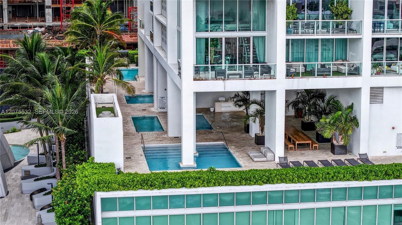 1040 Biscayne Blvd , Unit 3403, Miami, FL 33132 Photo
