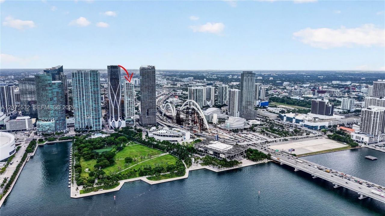 1040 Biscayne Blvd , Unit 3403, Miami, FL 33132 Photo