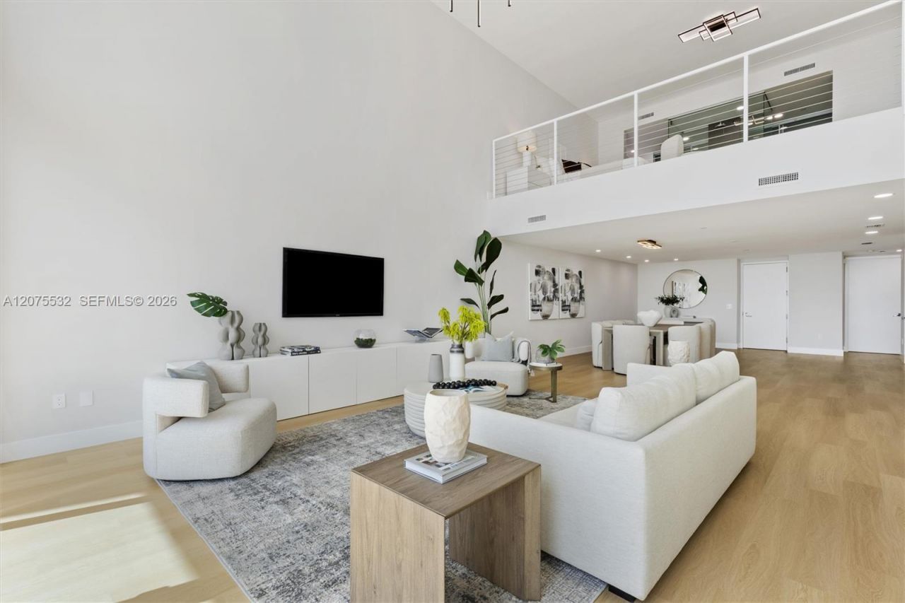 1040 Biscayne Blvd , Unit 3403, Miami, FL 33132 Photo