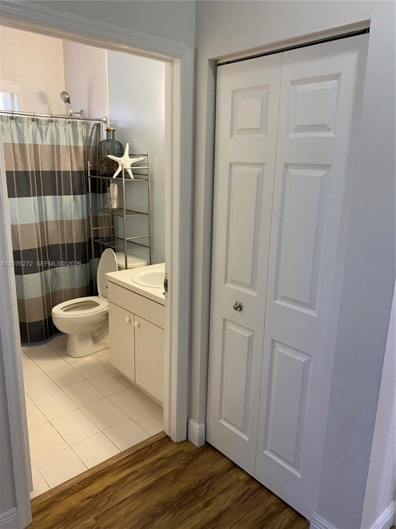 2529 NE 41st Ter , Homestead, FL 33033 Photo