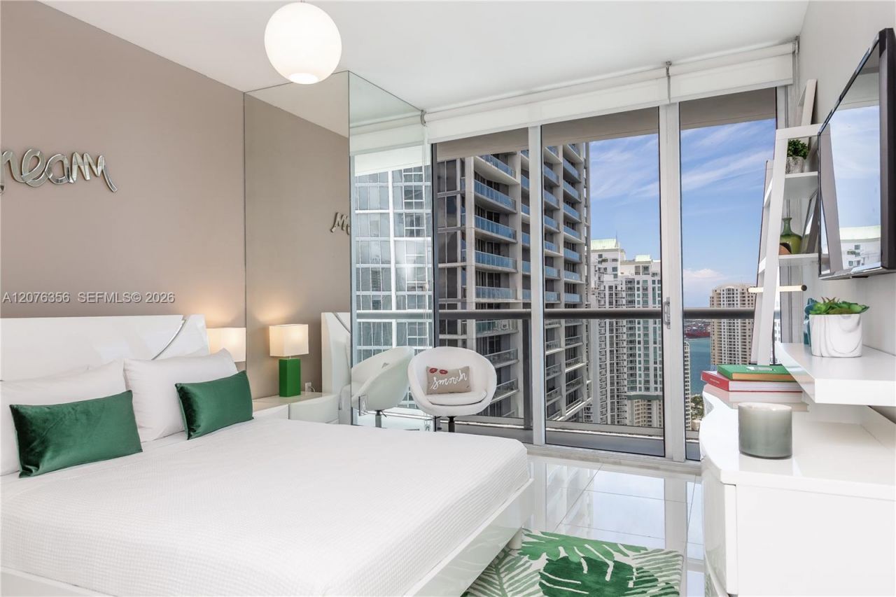 485 Brickell Ave , Unit 3410, Miami, FL 33131 Photo
