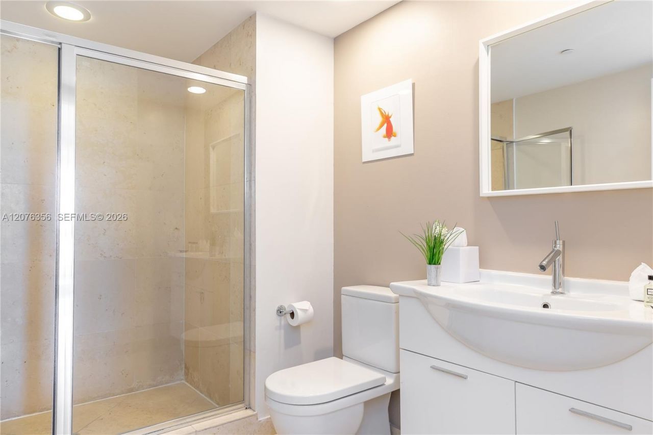 485 Brickell Ave , Unit 3410, Miami, FL 33131 Photo