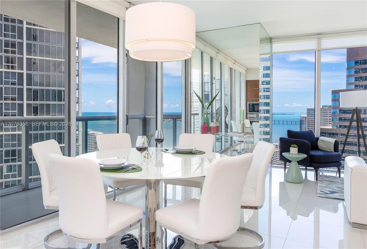 485 Brickell Ave , Unit 3410, Miami, FL 33131 Photo
