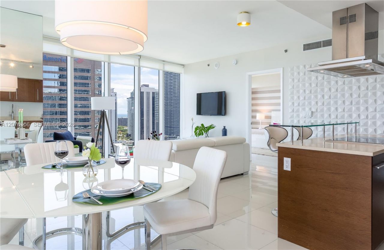 485 Brickell Ave , Unit 3410, Miami, FL 33131 Photo