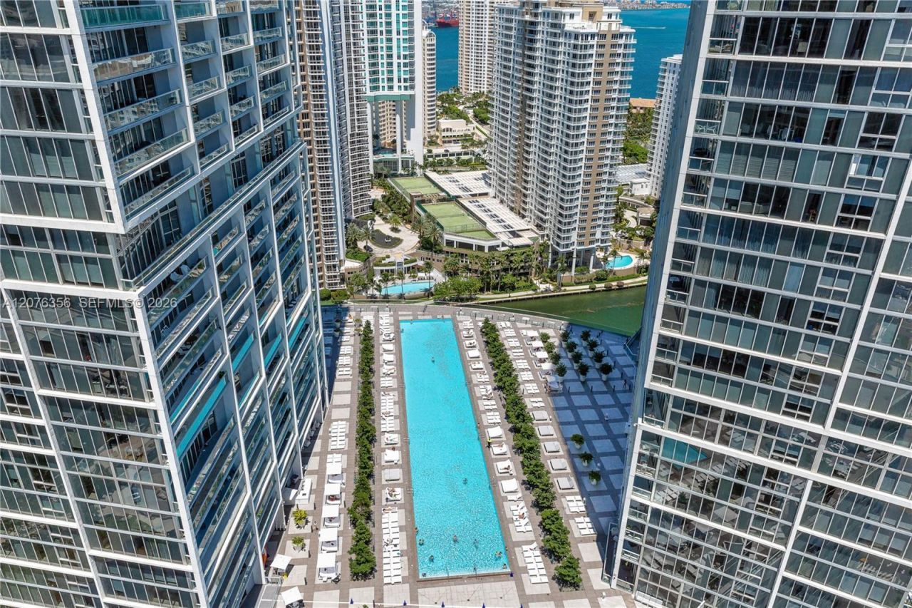 485 Brickell Ave , Unit 3410, Miami, FL 33131 Photo