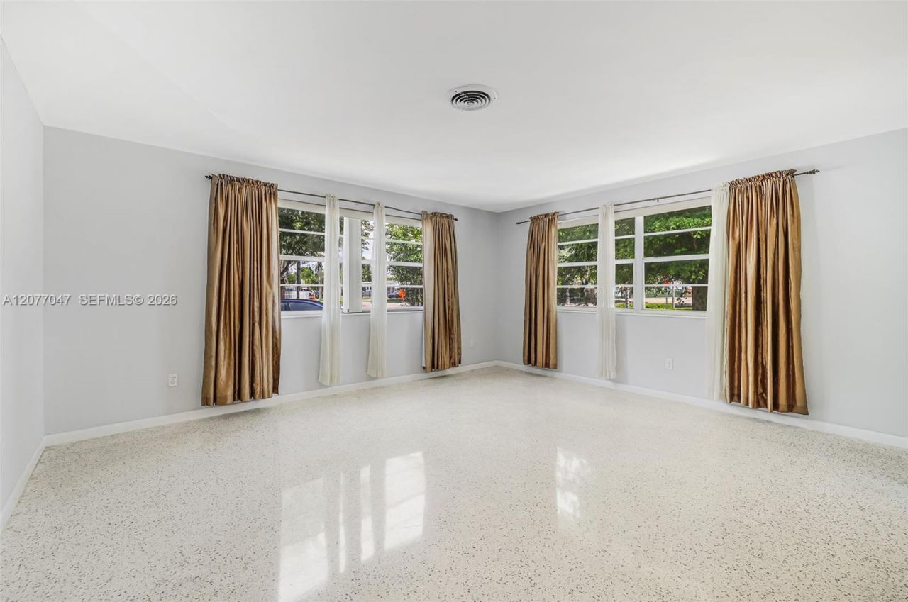 9354 Caribbean Blvd , Cutler Bay, FL 33189 Photo