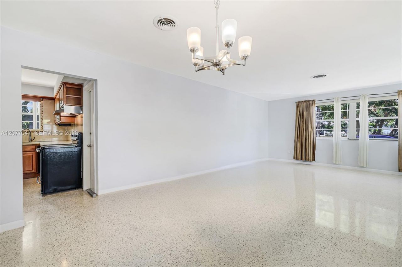 9354 Caribbean Blvd , Cutler Bay, FL 33189 Photo