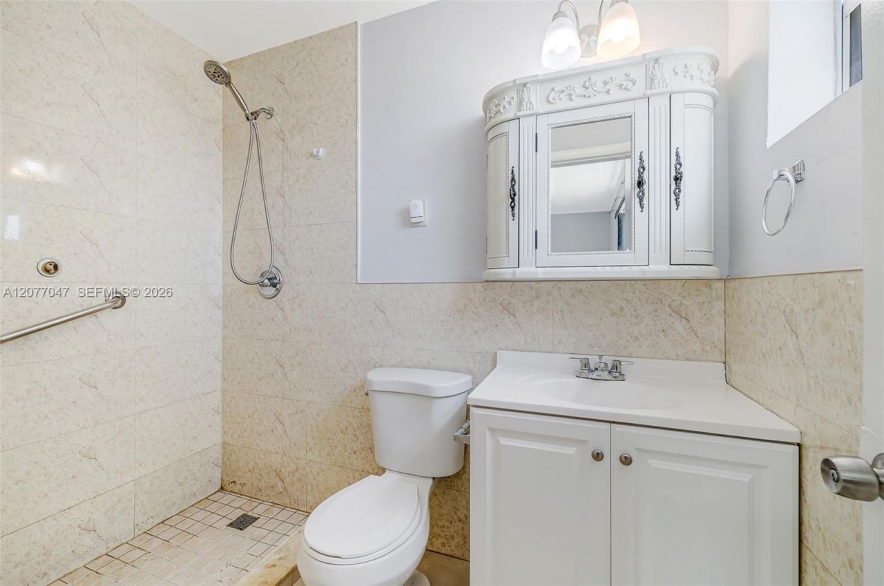 9354 Caribbean Blvd , Cutler Bay, FL 33189 Photo