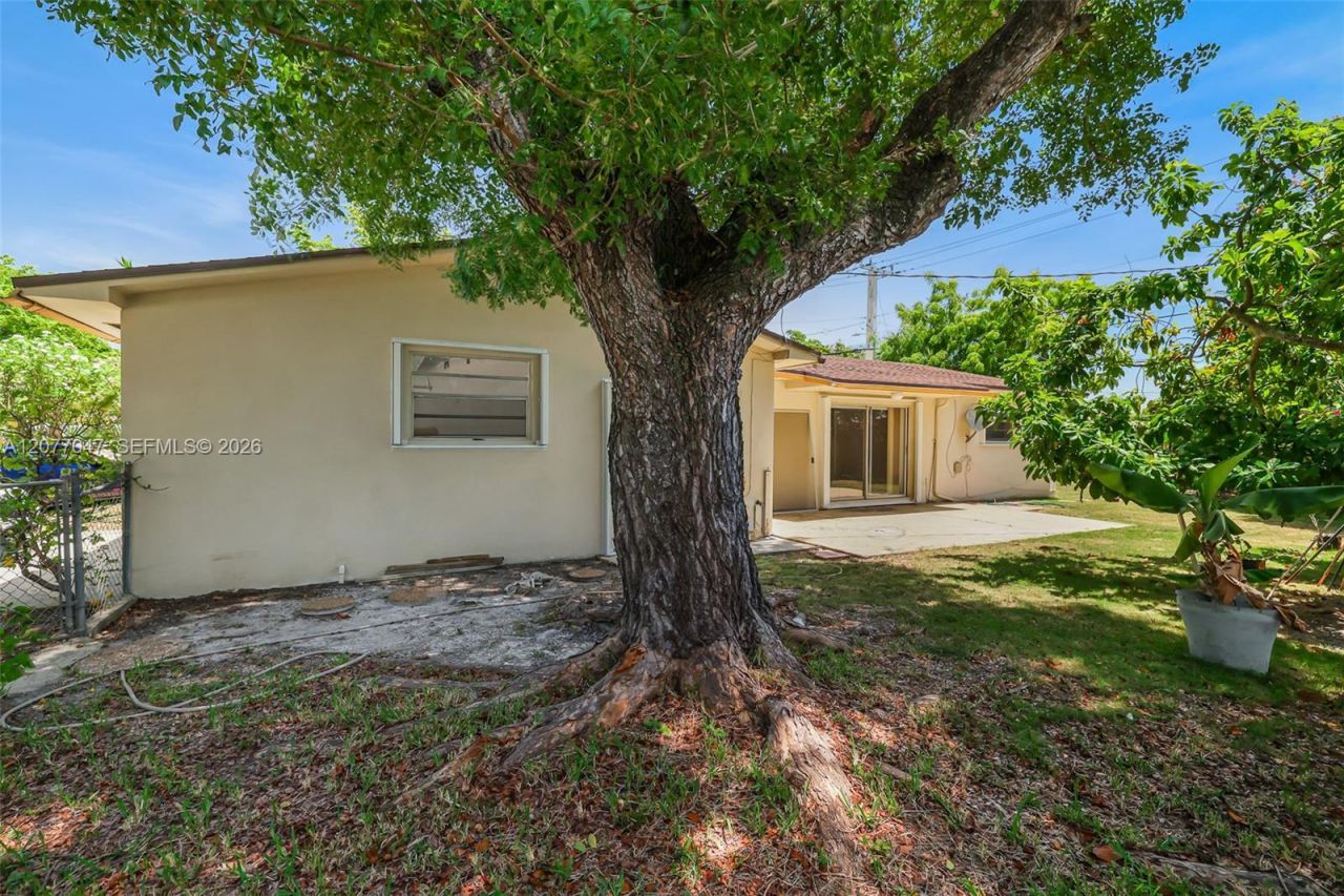 9354 Caribbean Blvd , Cutler Bay, FL 33189 Photo