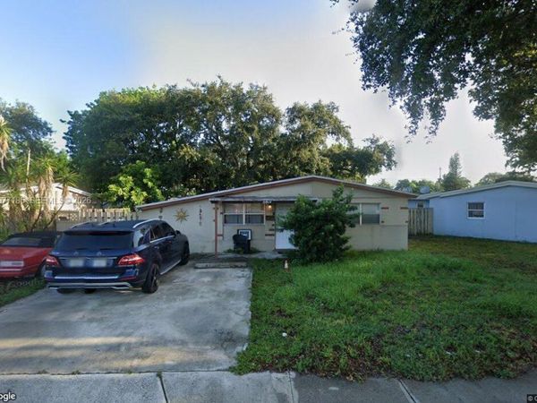 5807 Sheridan St , Hollywood, FL 33021