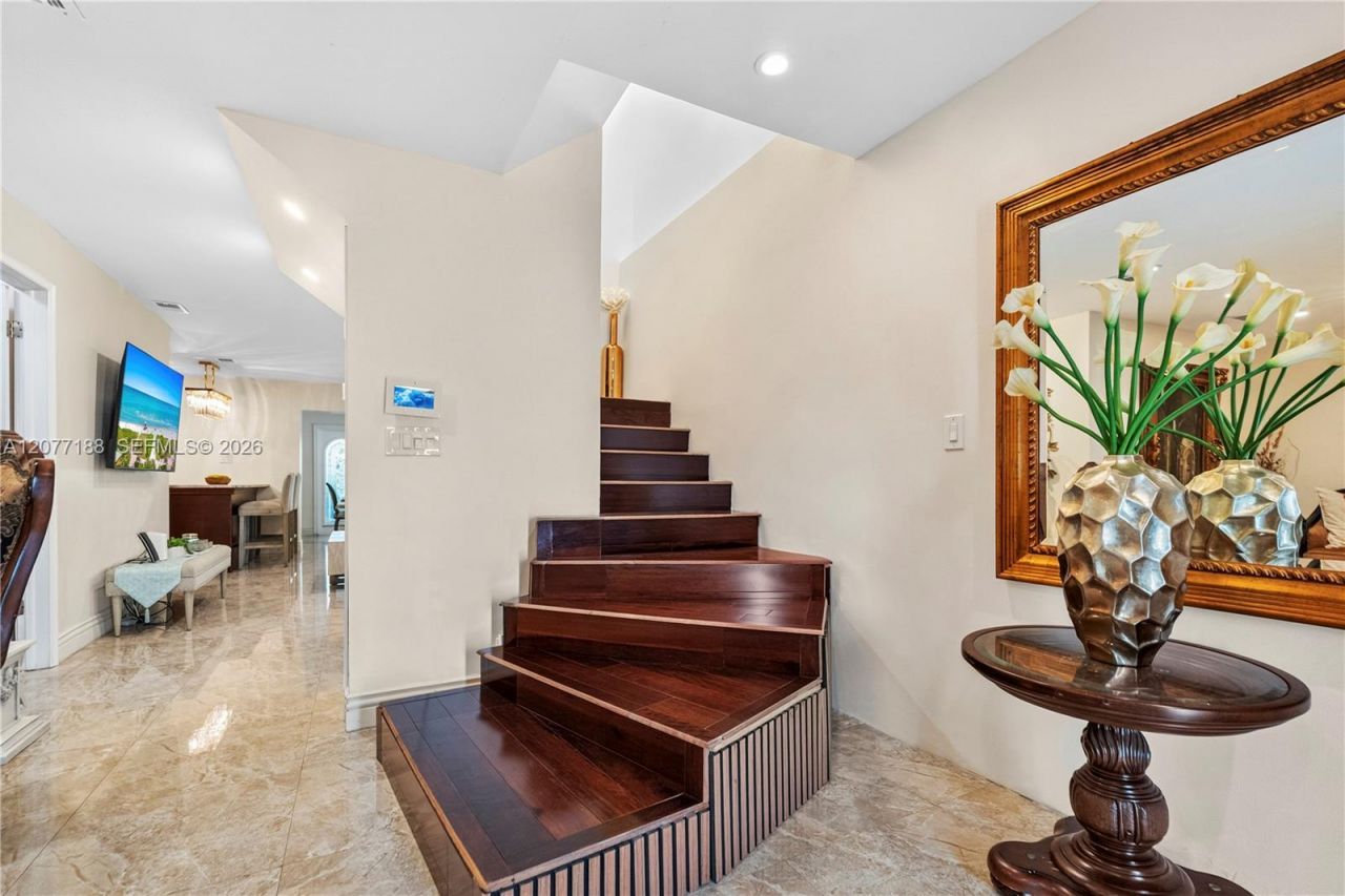 2801 N 38th Ave , Hollywood, FL 33021 Photo