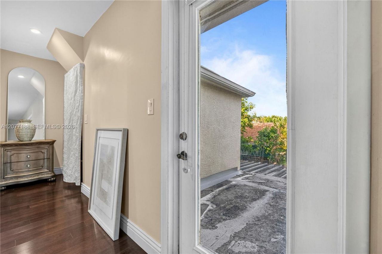 2801 N 38th Ave , Hollywood, FL 33021 Photo