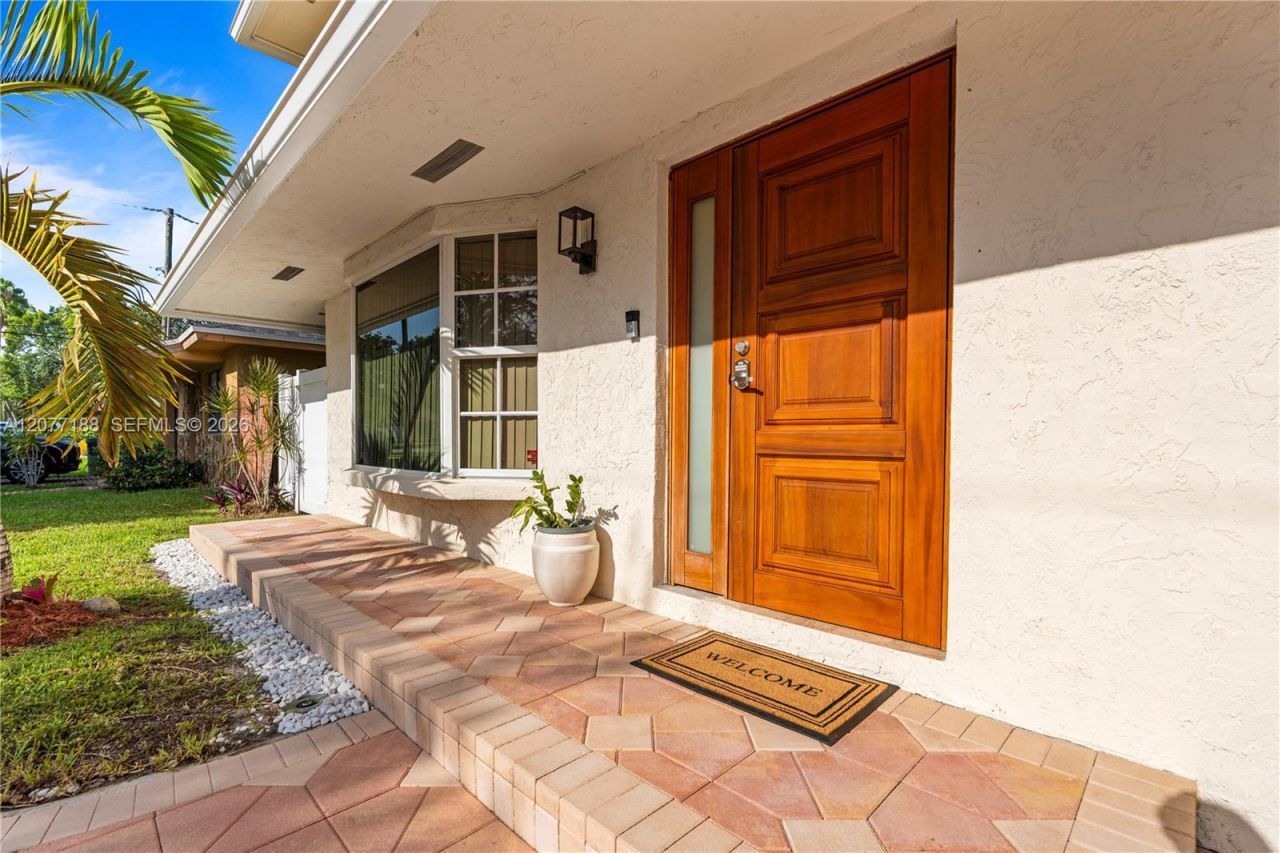 2801 N 38th Ave , Hollywood, FL 33021 Photo
