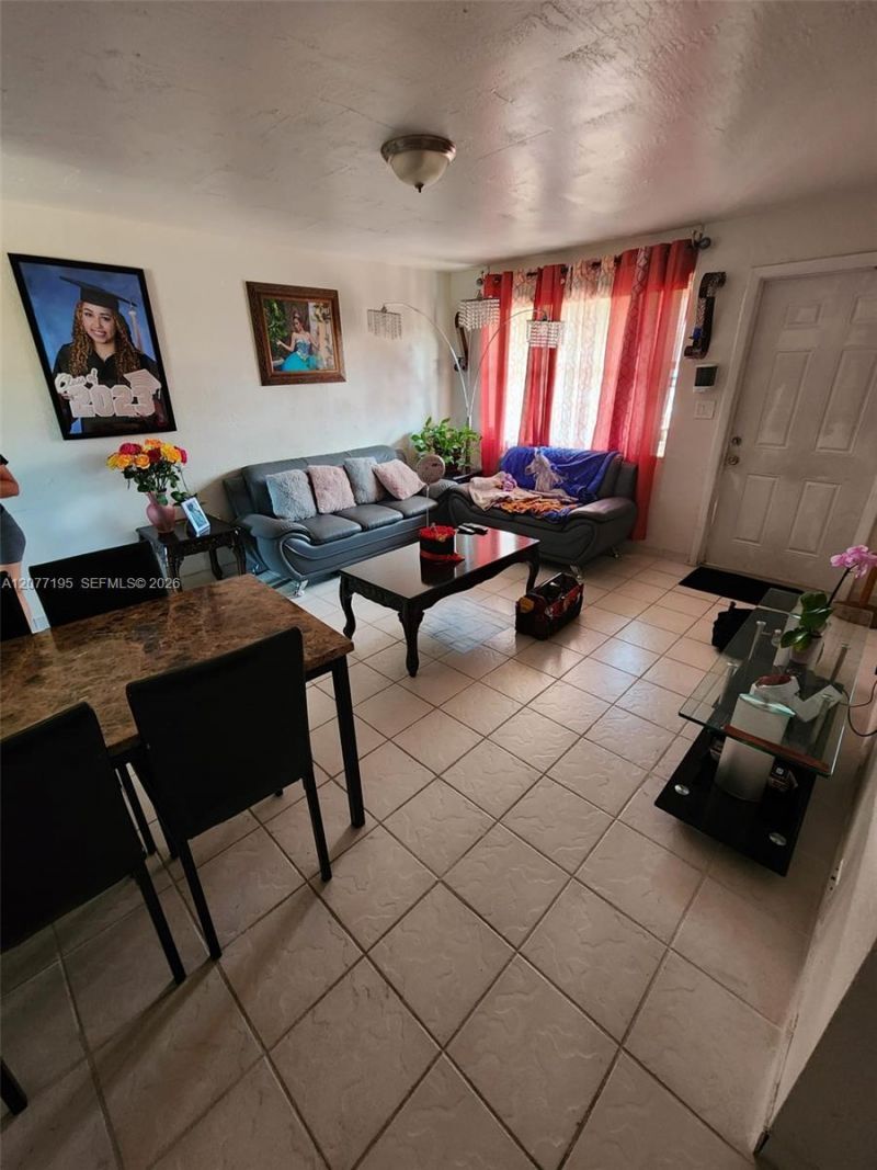 664 W 29th St, Unit 6, Hialeah, FL 33012 Photo