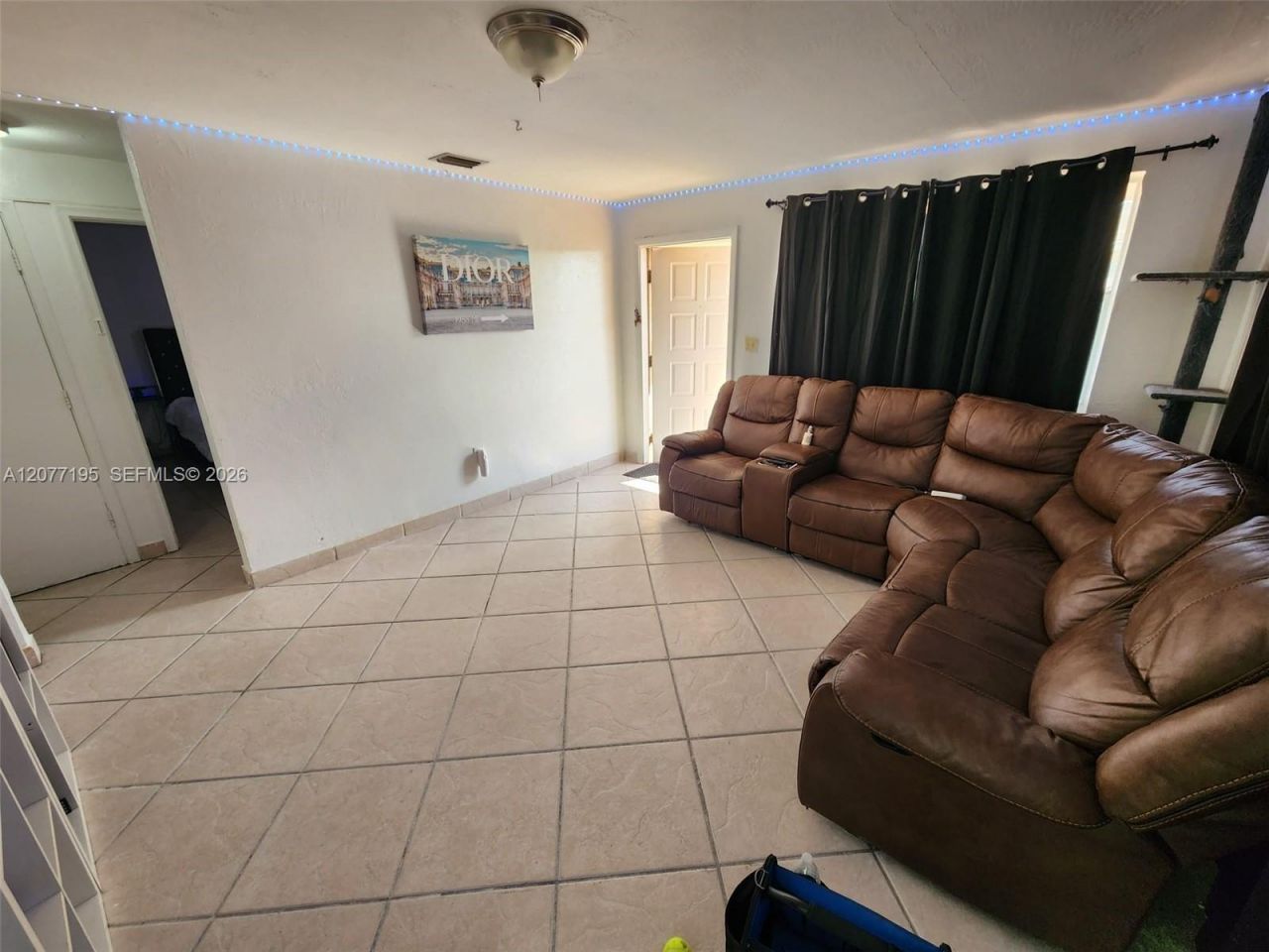 664 W 29th St, Unit 6, Hialeah, FL 33012 Photo
