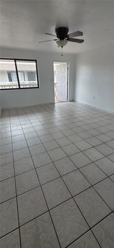 664 W 29th St, Unit 6, Hialeah, FL 33012 Photo