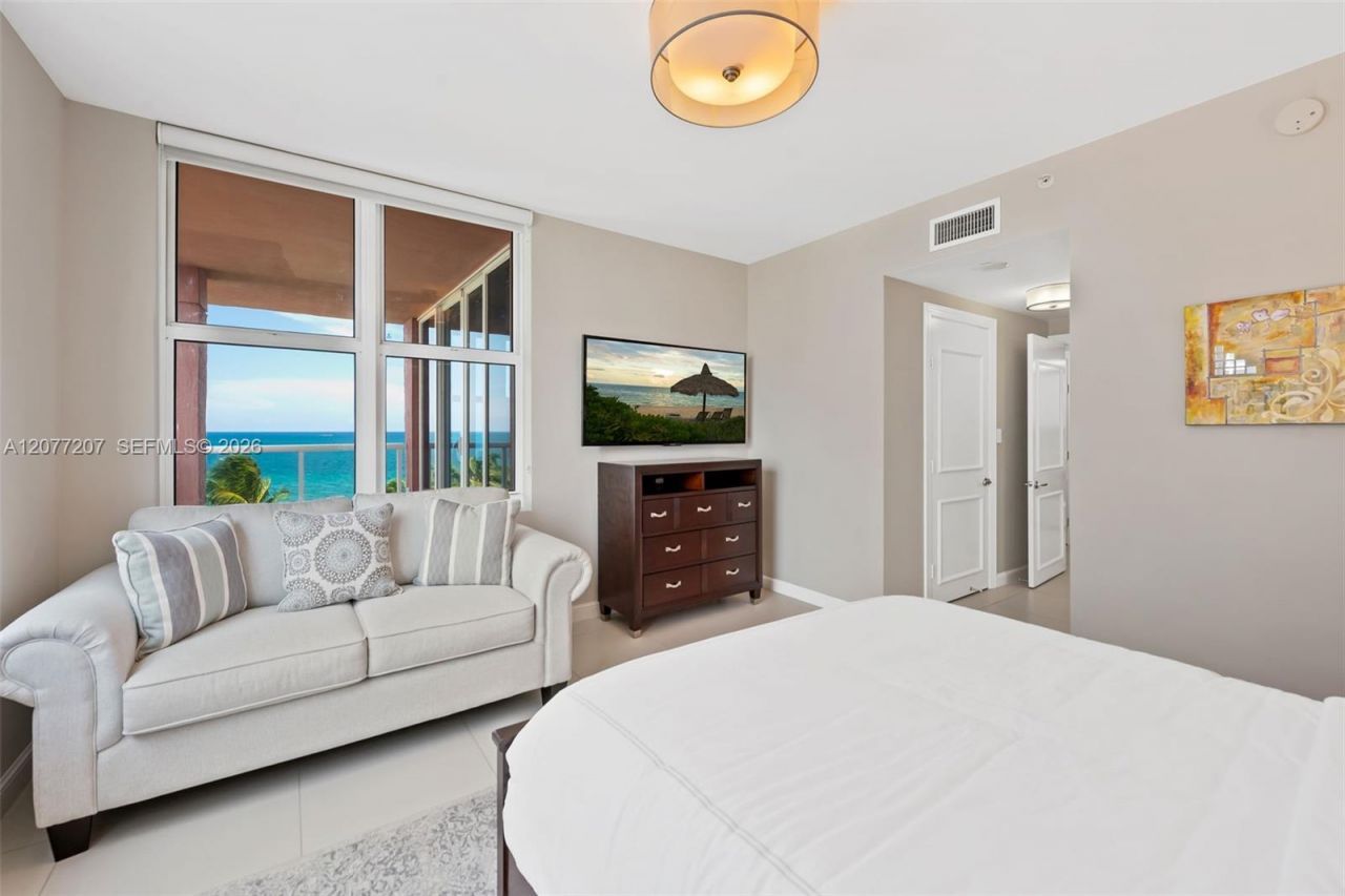 2110 N Ocean Blvd, Unit 7B, Fort Lauderdale, FL 33305 Photo