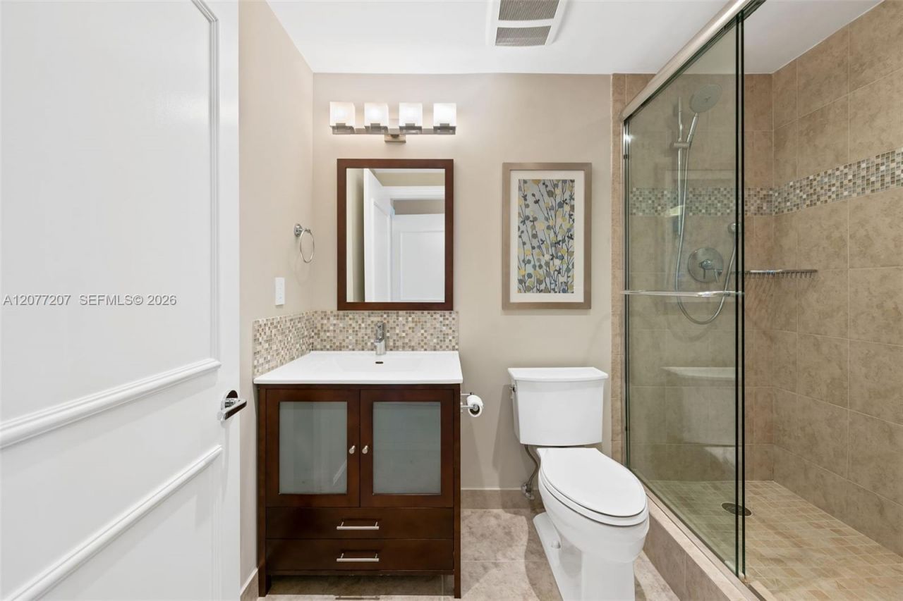 2110 N Ocean Blvd, Unit 7B, Fort Lauderdale, FL 33305 Photo
