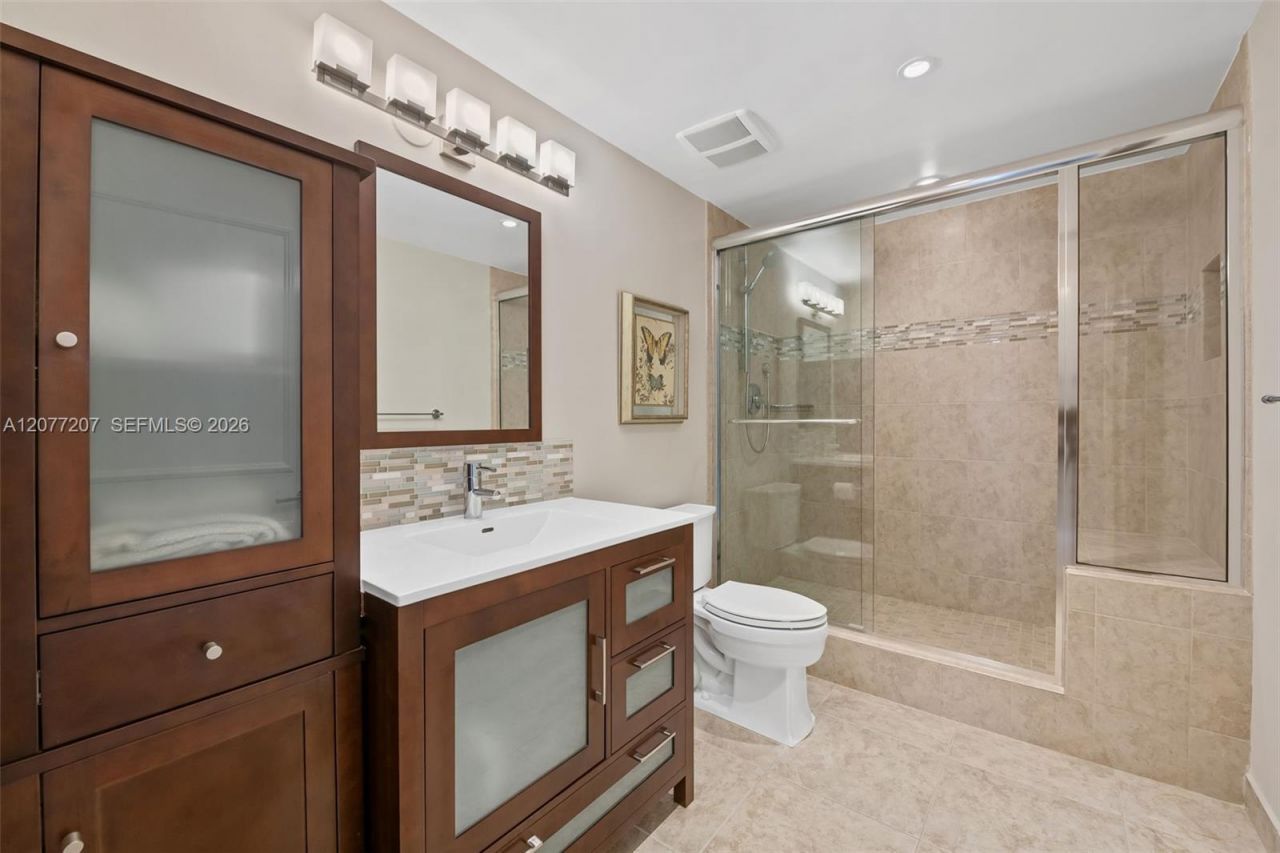 2110 N Ocean Blvd, Unit 7B, Fort Lauderdale, FL 33305 Photo