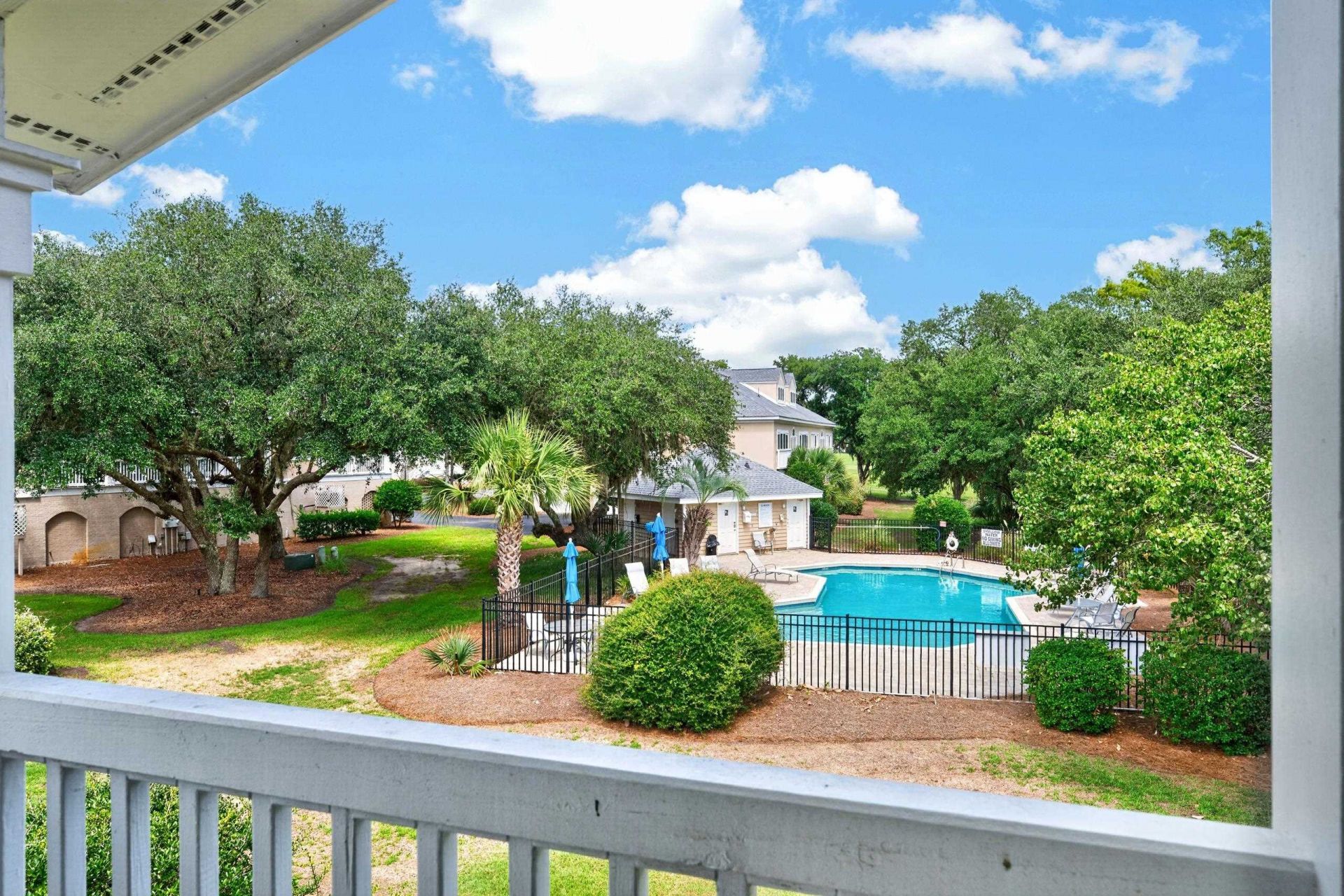 737 Bonnyneck Dr. Photo 16