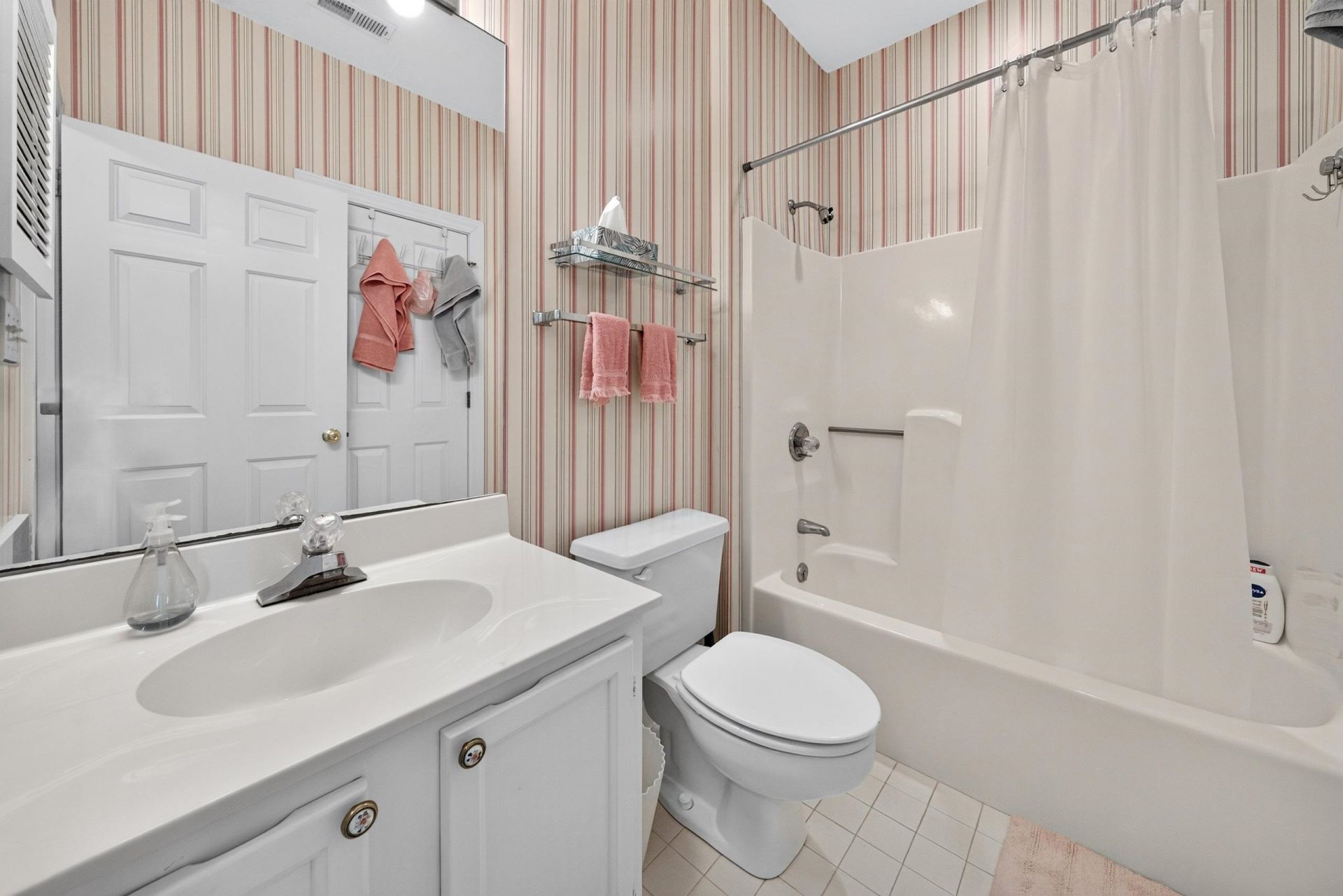 737 Bonnyneck Dr. Photo 26